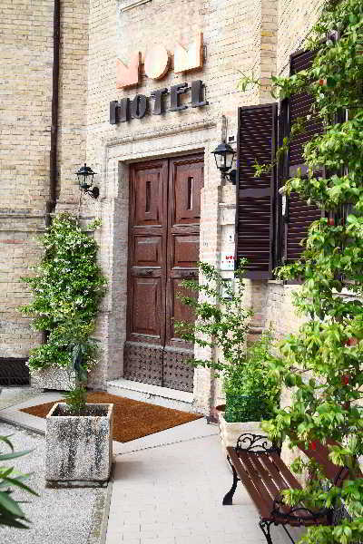 Hotel Mom Assisi Santa Maria Degli Angeli  Exterior foto
